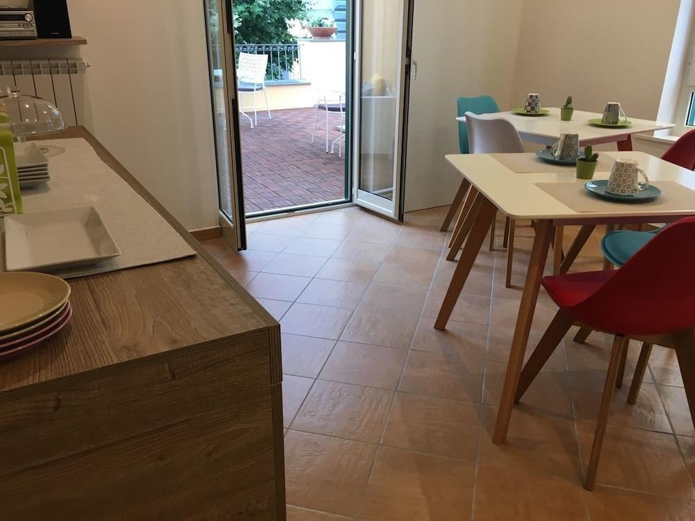 Hotiday Room Collection - Napoli Residenza Scarlatti 외부 사진