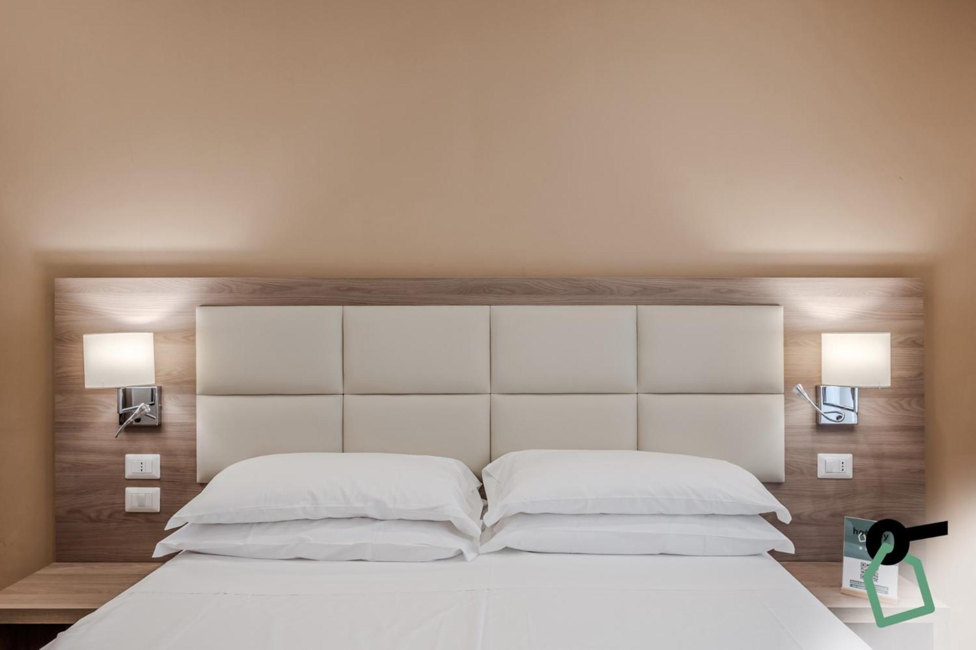 Hotiday Room Collection - Napoli Residenza Scarlatti 외부 사진